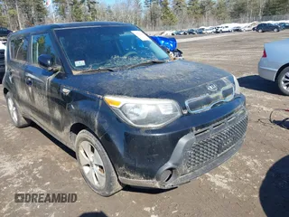 2014 Kia Soul with VIN KNDJN2A29E7042800, listed as a IAAI auction lot 41782186 with 189,270 mi miles. Bid and sale history available at carsss.com. Image 12.