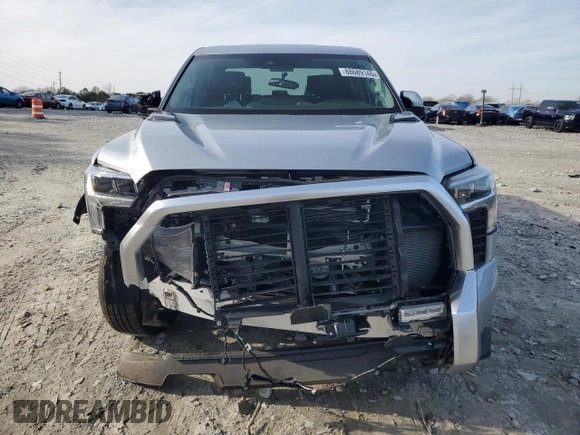 2024 Toyota Tundra Limited Hybrid z VIN 5TFJC5DB7RX074962, wystawiony jako Copart lot #88689145 z przebiegiem 7 853 mil mil oraz Szkoda całkowita • Salvage title. Historia ofert i sprzedaży dostępna na DreamBid. Obrazek 5.