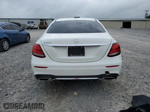 2017 Mercedes-Benz E 300 Luxury z VIN WDDZF4JB0HA082594, wystawiony jako Copart lot #61448885 z przebiegiem Nie podano mil oraz Szkoda całkowita • Salvage title. Historia ofert i sprzedaży dostępna na DreamBid. Obrazek 6.