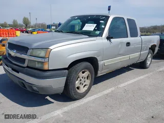 2005 Chevrolet Silverado 1500 LS with VIN 2GCEC19T251378588, listed as a IAAI auction lot 41910576 with 1 mi miles. Bid and sale history available at carsss.com. Image 2.