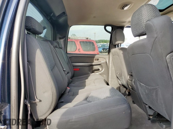 2004 Chevrolet Avalanche z VIN 3GNEC12T94G262683, wystawiony jako Copart lot #58721075 z przebiegiem 83 437 mil mil oraz Szkoda całkowita • Salvage title. Historia ofert i sprzedaży dostępna na DreamBid. Obrazek 10.