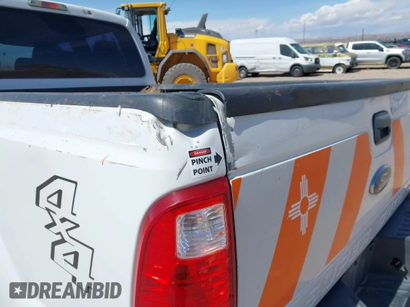 2015 Ford F-250 Lariat with VIN 1FT7W2B60FEA89879, listed as a IAAI auction lot 41869311 with Not provided miles and . Bid and sale history available at DreamBid. Image 18.