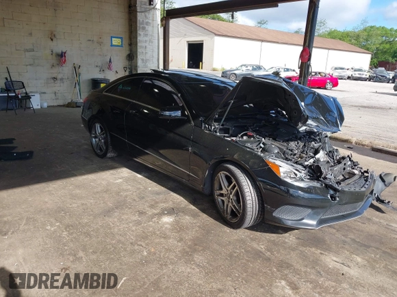 2014 Mercedes-Benz E 350 with VIN WDDKJ8JB1EF286035, listed as a IAAI auction lot 42289616 with 147,814 mi miles and . Bid and sale history available at DreamBid. Image 1.