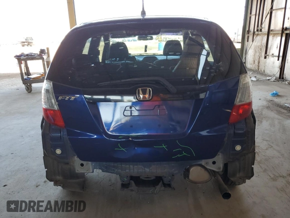 2012 Honda Fit с VIN JHMGE8H3XCC024885, выставлен на аукционе Copart как лот 61487195 с пробегом 122 589 миль миль и Списание • Salvage title. История ставок и продаж доступна на DreamBid. Изображение 6.