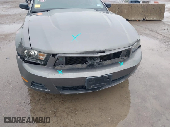 2011 Ford Mustang V6 with VIN 1ZVBP8AM2B5125492, listed as a IAAI auction lot 41565388 with 135,688 mi miles and . Bid and sale history available at carsss.com. Image 6.