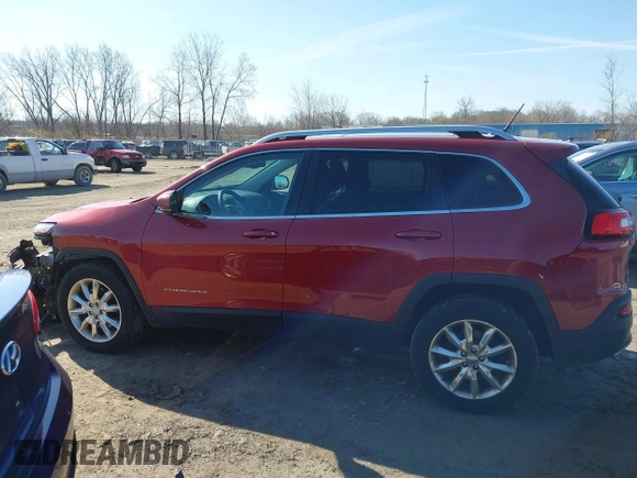2015 Jeep Cherokee Limited with VIN 1C4PJMDS1FW646135, listed as a IAAI auction lot 41991811 with 123,229 mi miles. Bid and sale history available at carsss.com. Image 14.