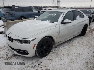 2018 BMW 3 Series 330e iPerformance with VIN WBA8E1C54JA167505, listed as a Copart auction lot 45371995 with 131,486 mi miles and Clean Title. Bid and sale history available at carsss.com. Image 1.