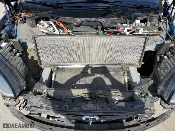 2017 Tesla Model X P100D with VIN 5YJXCBE4XHF051760, listed as a Copart auction lot 63593384 with NaN miles and Salvage Title. Bid and sale history available at carsss.com. Image 12.