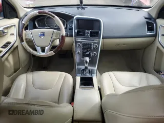 2016 Volvo XC60 T5 Premier с VIN YV4612RK0G2781900, выставлен на аукционе Copart как лот 56498505 с пробегом 220 711 миль миль и Списание • Salvage title. История ставок и продаж доступна на DreamBid. Изображение 8.