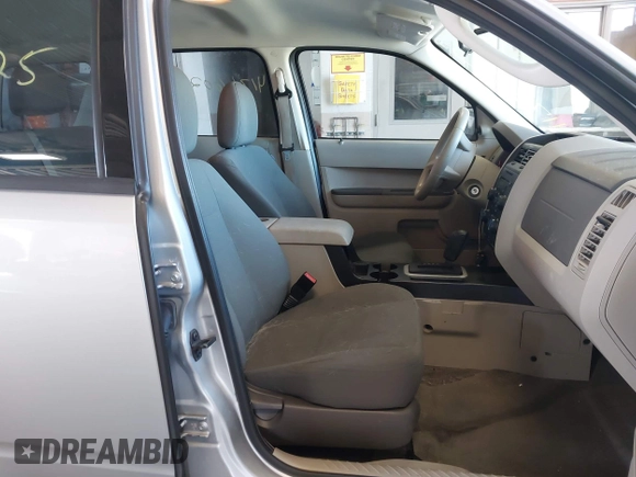 2012 Ford Escape XLS with VIN 1FMCU9C70CKB93771, listed as a IAAI auction lot 41766025 with 151,975 mi miles and . Bid and sale history available at DreamBid. Image 5.