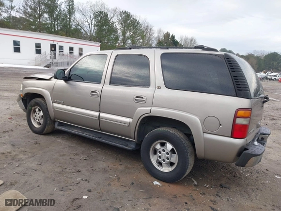2002 Chevrolet Tahoe LT with VIN 1GNEC13Z22J256805, listed as a IAAI auction lot 41302460 with 249,578 mi miles. Bid and sale history available at carsss.com. Image 3.