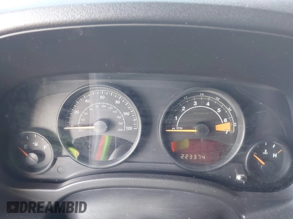 2014 Jeep Patriot Sport with VIN 1C4NJPBB5ED917025, listed as a IAAI auction lot 42534361 with 223,374 mi miles and . Bid and sale history available at DreamBid. Image 7.