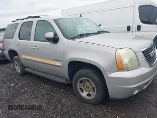 2007 GMC Yukon SLT z VIN 1GKFK13007J247131, wystawiony jako IAAI lot #42345264 z przebiegiem Nie podano mil oraz . Historia ofert i sprzedaży dostępna na DreamBid. Obrazek 1.