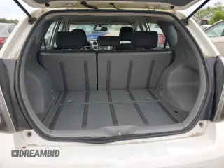 2010 Pontiac Vibe 1SA with VIN 5Y2SP6E8XAZ412803, listed as a Copart auction lot 61876895 with 105,582 mi miles and Salvage title. Bid and sale history available at DreamBid. Image 6.