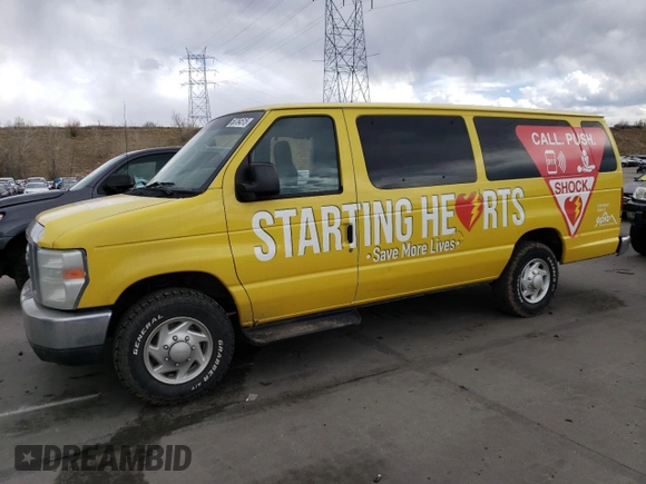 2012 Ford Econoline Passenger XL with VIN 1FBSS3BS4CDB20579, listed as a Copart auction lot 50754515 with 189,191 mi miles and Salvage Title. Bid and sale history available at DreamBid. Image 1.