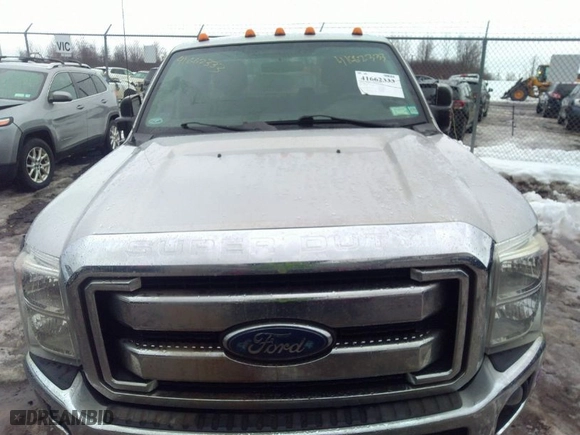 2012 Ford Super Duty F-250 SRW XL with VIN 1FT7X2B61CED13945, listed as a IAAI auction lot 41662333 with 196,509 mi miles. Bid and sale history available at carsss.com. Image 12.