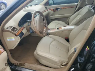 2008 Mercedes-Benz E 350 Luxury z VIN WDBUF87X18B272380, wystawiony jako Copart lot #57621075 z przebiegiem 156 274 mil mil oraz Szkoda całkowita • Salvage title. Historia ofert i sprzedaży dostępna na DreamBid. Obrazek 7.