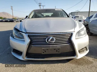 2013 Lexus LS 460 L z VIN JTHGL5EF9D5050368, wystawiony jako Copart lot #71087494 z przebiegiem 91 623 mil mil oraz Szkoda całkowita • Salvage title. Historia ofert i sprzedaży dostępna na DreamBid. Obrazek 5.