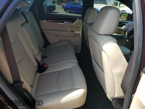 2018 Cadillac XT5 Luxury AWD с VIN 1GYKNDRS9JZ137516, выставлен на аукционе Copart как лот 56017215 с пробегом 52 409 миль миль и Списание • Salvage title. История ставок и продаж доступна на DreamBid. Изображение 11.