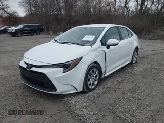 2025 Toyota Corolla LE with VIN 5YFB4MDE0SP263415, listed as a IAAI auction lot 41704504 with 2,178 mi miles. Bid and sale history available at carsss.com. Image 2.
