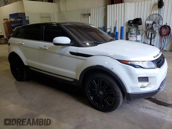 2013 Land Rover Range Rover Evoque Prestige Premium z VIN SALVV2BG4DH813967, wystawiony jako Copart lot #50590615 z przebiegiem 68 964 mil mil oraz Szkoda całkowita • Salvage title. Historia ofert i sprzedaży dostępna na DreamBid. Obrazek 4.
