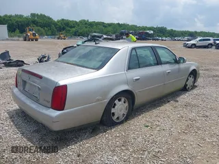 2005 Cadillac DeVille z VIN 1G6KD54Y25U147188, wystawiony jako IAAI lot #42421182 z przebiegiem Nie podano mil oraz . Historia ofert i sprzedaży dostępna na DreamBid. Obrazek 4.