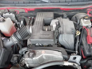 2007 Chevrolet Colorado 1LT z VIN 1GCDT13E678252966, wystawiony jako IAAI lot #42438219 z przebiegiem 205 731 mil mil oraz . Historia ofert i sprzedaży dostępna na DreamBid. Obrazek 10.