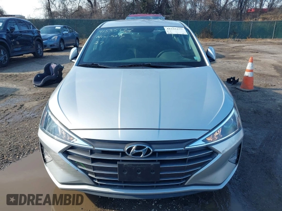 2019 Hyundai Elantra SE with VIN 5NPD74LF0KH466005, listed as a IAAI auction lot 41535177 with 39,385 mi miles and . Bid and sale history available at DreamBid. Image 13.