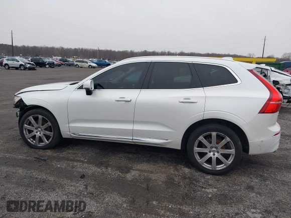 2018 Volvo XC60 Inscription with VIN YV4102RL6J1014331, listed as a IAAI auction lot 41559769 with 89,046 mi miles. Bid and sale history available at carsss.com. Image 14.