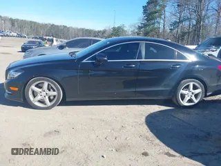 2013 Mercedes-Benz CLS-Class CLS 550 with VIN WDDLJ9BB8DA064399, listed as a IAAI auction lot 41251661 with 137,510 mi miles. Bid and sale history available at carsss.com. Image 14.