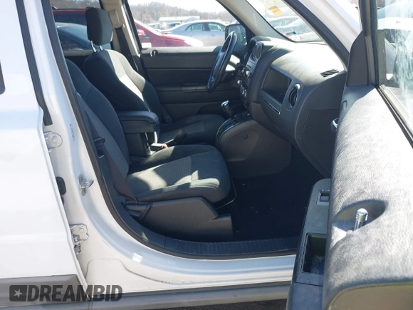 2011 Jeep Patriot Latitude with VIN 1J4NT1GA6BD119842, listed as a IAAI auction lot 41758968 with 90,945 mi miles and . Bid and sale history available at DreamBid. Image 5.