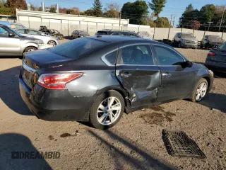 2015 Nissan Altima SV with VIN 1N4AL3AP2FC412412, listed as a Copart auction lot 77018324 with 83,729 mi miles and Salvage Title. Bid and sale history available at DreamBid. Image 3.