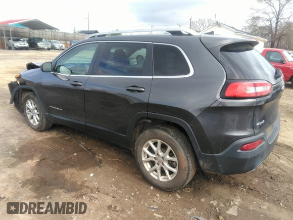 2016 Jeep Cherokee Latitude with VIN 1C4PJMCS5GW206129, listed as a IAAI auction lot 41867870 with 109,092 mi miles and . Bid and sale history available at DreamBid. Image 3.