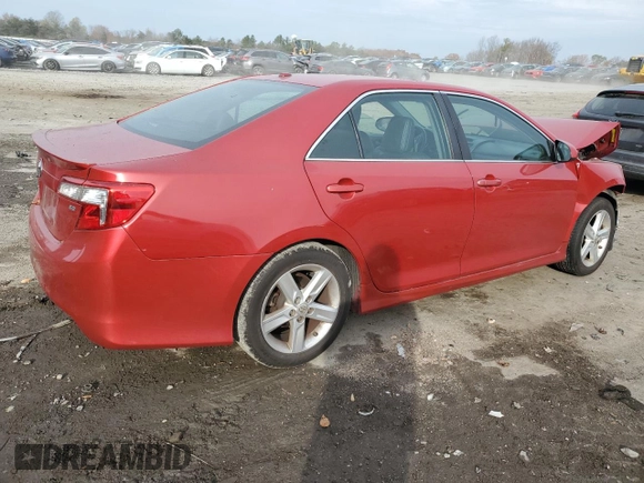 2014 Toyota Camry L with VIN 4T1BF1FK0EU731450, listed as a Copart auction lot 80523424 with 239,099 mi miles and Salvage Title. Bid and sale history available at carsss.com. Image 3.