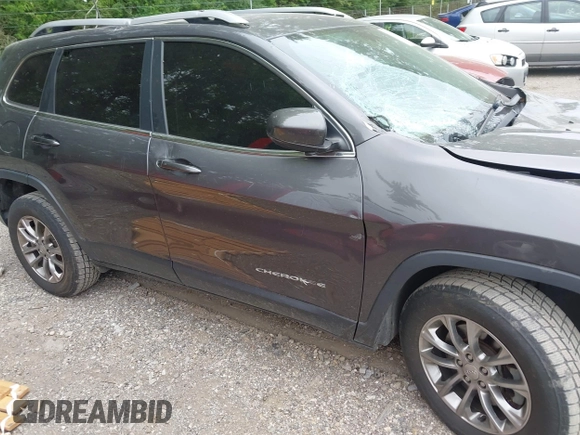 2020 Jeep Cherokee Latitude Plus with VIN 1C4PJMLBXLD580130, listed as a IAAI auction lot 42344240 with 82,814 mi miles and . Bid and sale history available at DreamBid. Image 13.