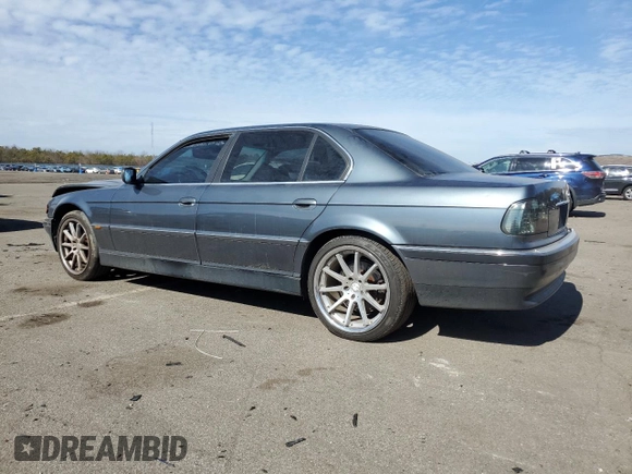 1999 BMW 7 Series 740il with VIN WBAGH8336XDP01928, listed as a Copart auction lot 46173335 with 186,943 mi miles and Salvage Title. Bid and sale history available at carsss.com. Image 2.