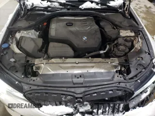 2019 BMW 3 Series 330i xDrive with VIN WBA5R7C59KAJ81850, listed as a Copart auction lot 88526315 with 64,770 mi miles and Salvage title. Bid and sale history available at DreamBid. Image 11.