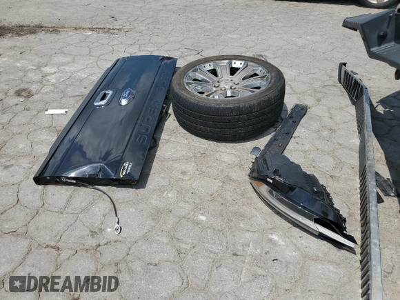 2015 Ford F-250 Lariat с VIN 1FT7W2BT1FEA38719, выставлен на аукционе Copart как лот 62938005 с пробегом 98 790 миль миль и Списание • Salvage title. История ставок и продаж доступна на DreamBid. Изображение 12.