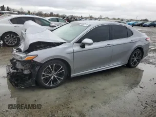 2020 Toyota Camry SE with VIN 4T1M11AKXLU907304, listed as a Copart auction lot 49241175 with 55,931 mi miles and Salvage Title. Bid and sale history available at carsss.com. Image 1.