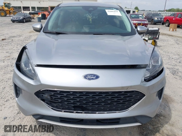 2021 Ford Escape SE с VIN 1FMCU0G67MUA99969, выставлен на аукционе IAAI как лот 42085819 с пробегом 57 221 миль миль и . История ставок и продаж доступна на DreamBid. Изображение 6.