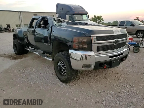 2009 Chevrolet Silverado 3500HD DRW LTZ with VIN 1GCJK93679F188819, listed as a Copart auction lot 62828544 with 0 mi miles and Non Repairable. Bid and sale history available at carsss.com. Image 11.