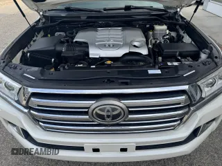 2016 Toyota Land Cruiser z VIN JTMCY7AJ4G4037285, wystawiony jako Copart lot #55363515 z przebiegiem 195 028 mil mil oraz Czysty tytuł • Clean title. Historia ofert i sprzedaży dostępna na DreamBid. Obrazek 7.