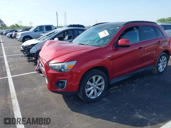 2014 Mitsubishi Outlander SE z VIN 4A4AP4AU7EE014439, wystawiony jako IAAI lot #42026513 z przebiegiem 70 963 mil mil oraz . Historia ofert i sprzedaży dostępna na DreamBid. Obrazek 2.