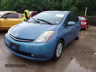 2007 Toyota Prius with VIN JTDKB20U777629371, listed as a IAAI auction lot 42160240 with 171,984 mi miles. Bid and sale history available at carsss.com. Image 6.