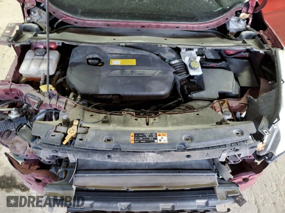 2016 Ford Escape SE with VIN 1FMCU0GX8GUB95543, listed as a Copart auction lot 46044265 with 140,939 mi miles and Salvage Title. Bid and sale history available at carsss.com. Image 12.