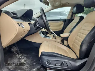 2014 Volkswagen CC Sport с VIN WVWBN7AN2EE509613, выставлен на аукционе Copart как лот 61609035 с пробегом 118 364 миль миль и Чистый • Clean title. История ставок и продаж доступна на DreamBid. Изображение 7.