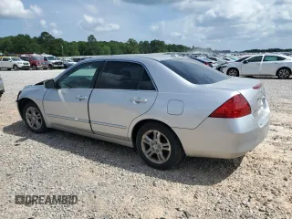 2006 Honda Accord EX-L z VIN 1HGCM56866A159217, wystawiony jako Copart lot #54994945 z przebiegiem 127 522 mil mil oraz Szkoda całkowita • Salvage title. Historia ofert i sprzedaży dostępna na DreamBid. Obrazek 2.