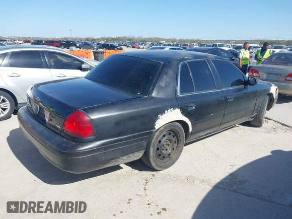 2010 Ford Police Interceptor with VIN 2FABP7BV7AX146460, listed as a IAAI auction lot 41852728 with 124,786 mi miles and . Bid and sale history available at DreamBid. Image 4.