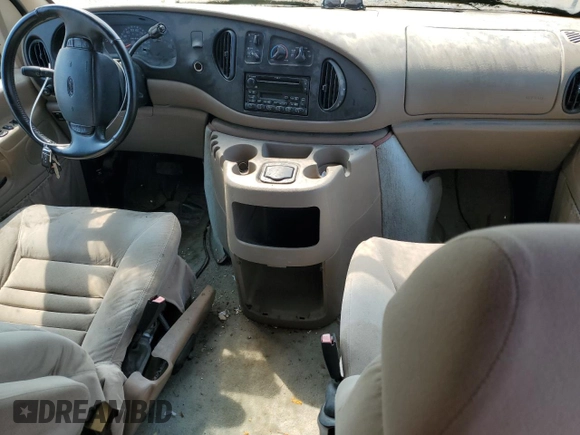 2001 Ford Econoline Cargo Recreational with VIN 1FDRE14L51HB25836, listed as a Copart auction lot 70288734 with 191,696 mi miles and Clean Title. Bid and sale history available at carsss.com. Image 8.