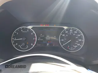 2021 Nissan Sentra SV z VIN 3N1AB8CV5MY266567, wystawiony jako IAAI lot #42014500 z przebiegiem 70 588 mil mil oraz . Historia ofert i sprzedaży dostępna na DreamBid. Obrazek 7.